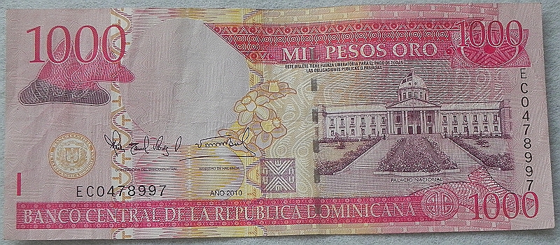 DSCN0305.JPG - 1000 pesos avers